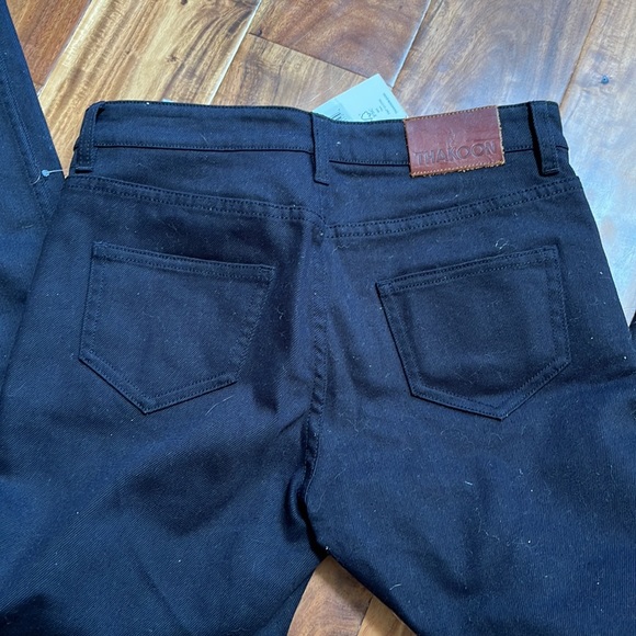 Thakoon | Classic Cropped Jean - Black - Picture 8 of 9